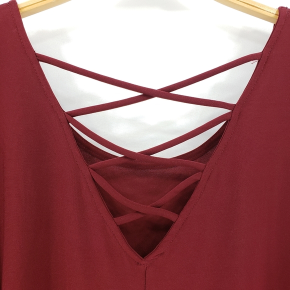 GILLI Lattice Detail Burgundy Tunic Top - Picture 7 of 9